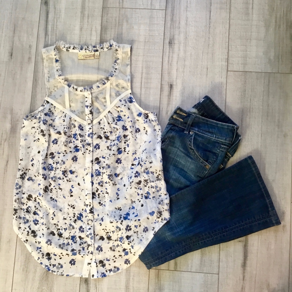 🐾 Princess Vera Wang Women's Floral Top sz S